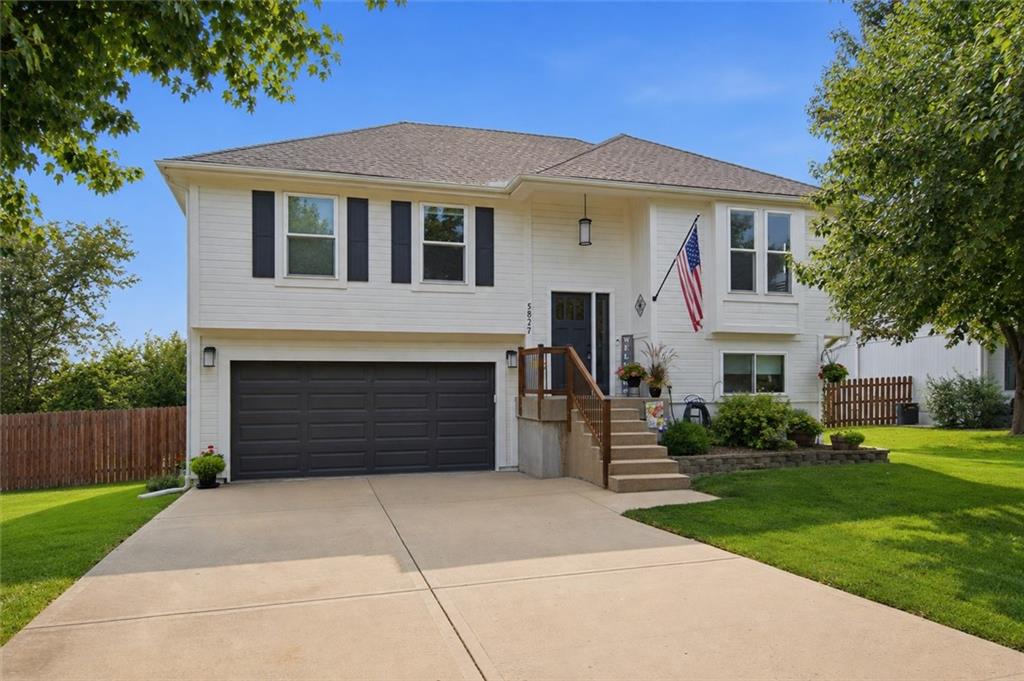 Photo of 5827 Meadowsweet Lane