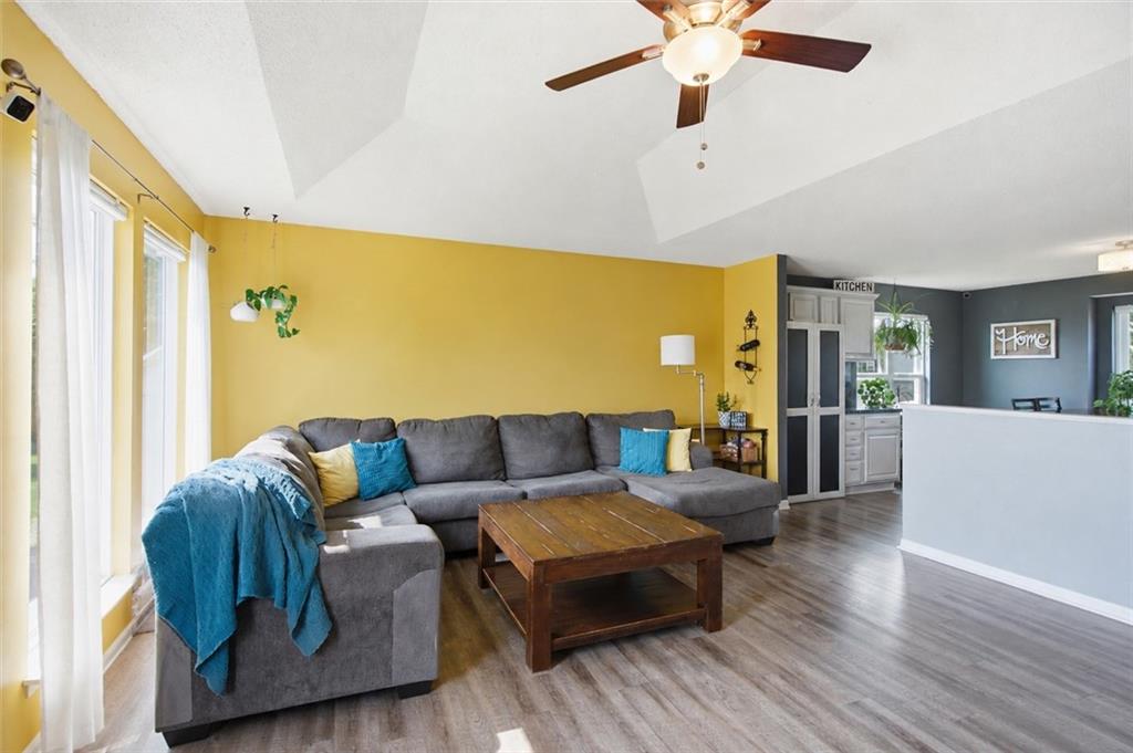 Photo 7 of 5827 Meadowsweet Lane