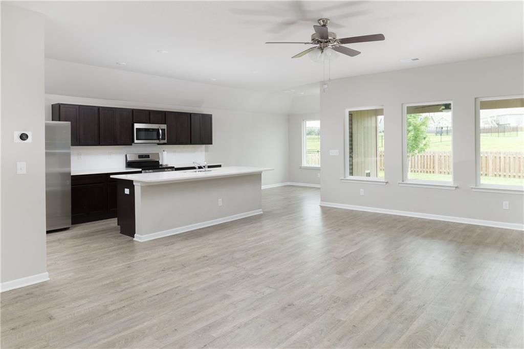 Photo 5 of 1606 Maci Drive