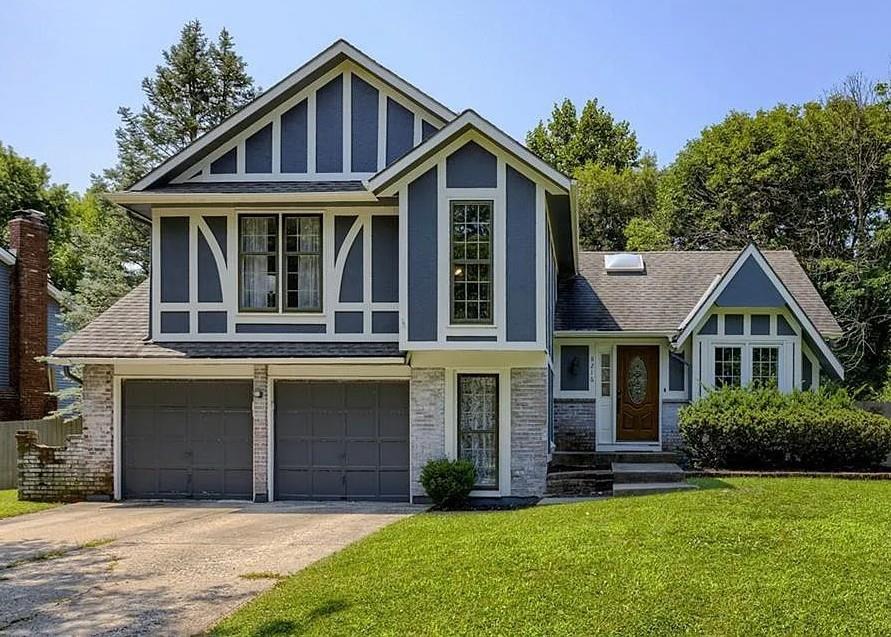 Photo of 8216 NW Delta Drive in Kansas City, MO