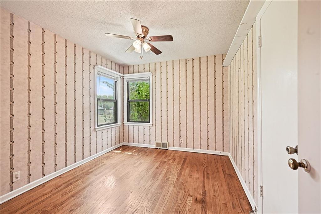 Photo 7 of 2449 S 49th Terrace
