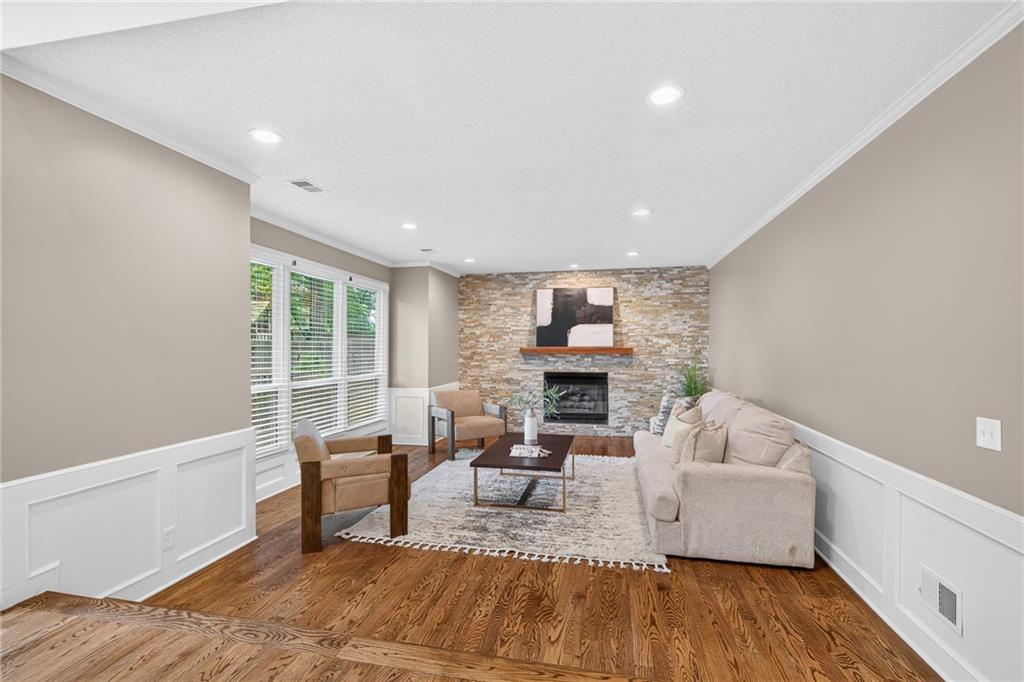 Photo 4 of 9109 W 126th Terrace
