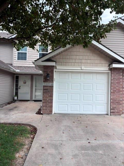 Photo of 13664 Oak Valley Drive