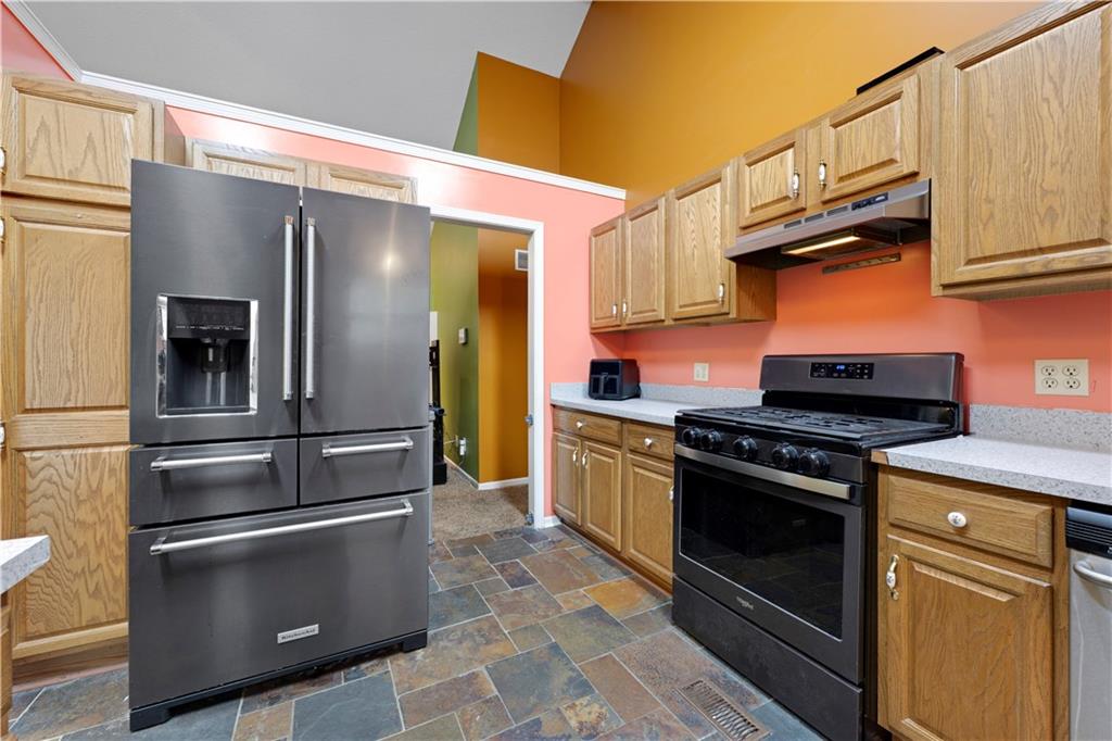 Photo 7 of 13710 Barber Avenue