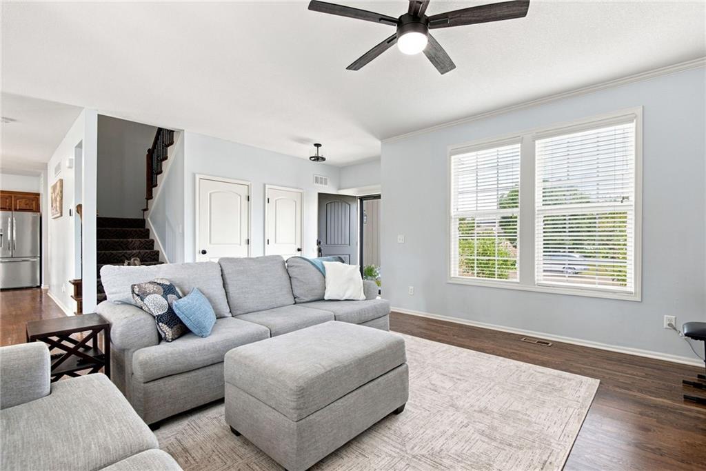 Photo 4 of 16584 S Lind Road