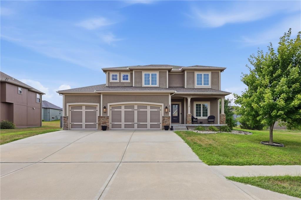 Photo of 1729 Cambridge Circle