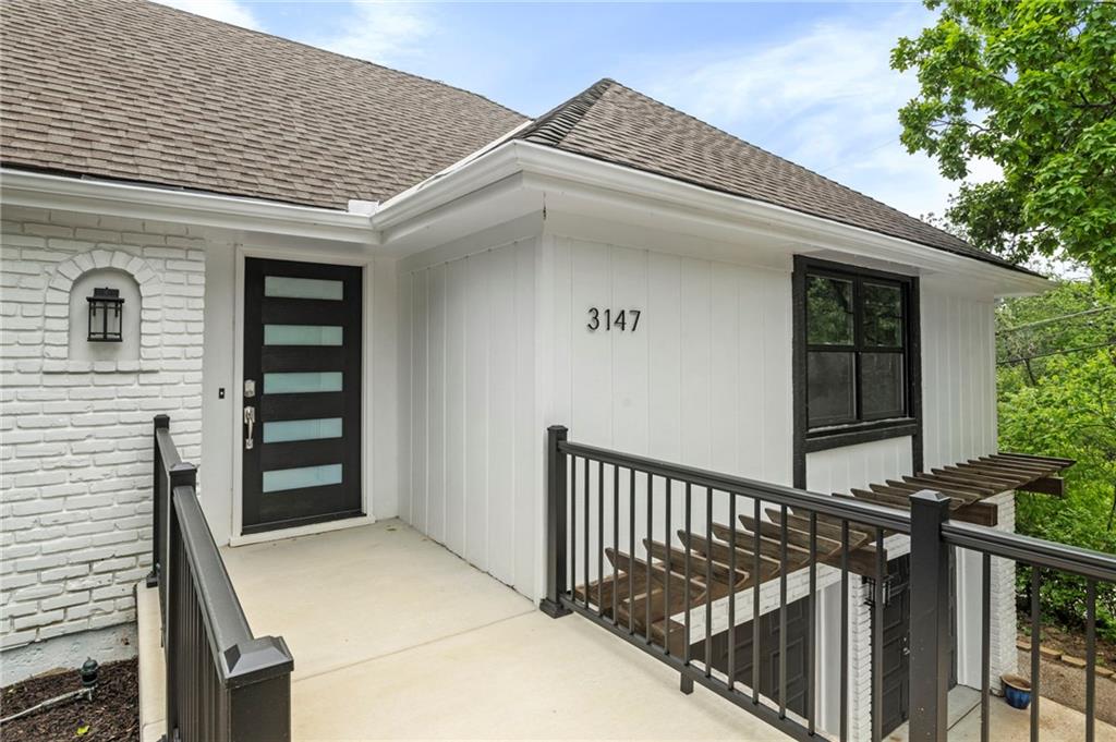 Photo 3 of 3147 Black Swan Drive