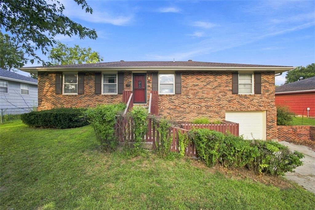 Photo of 207 Augustus Drive