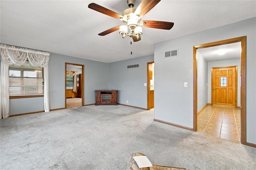 Photo 6 of 207 Augustus Drive