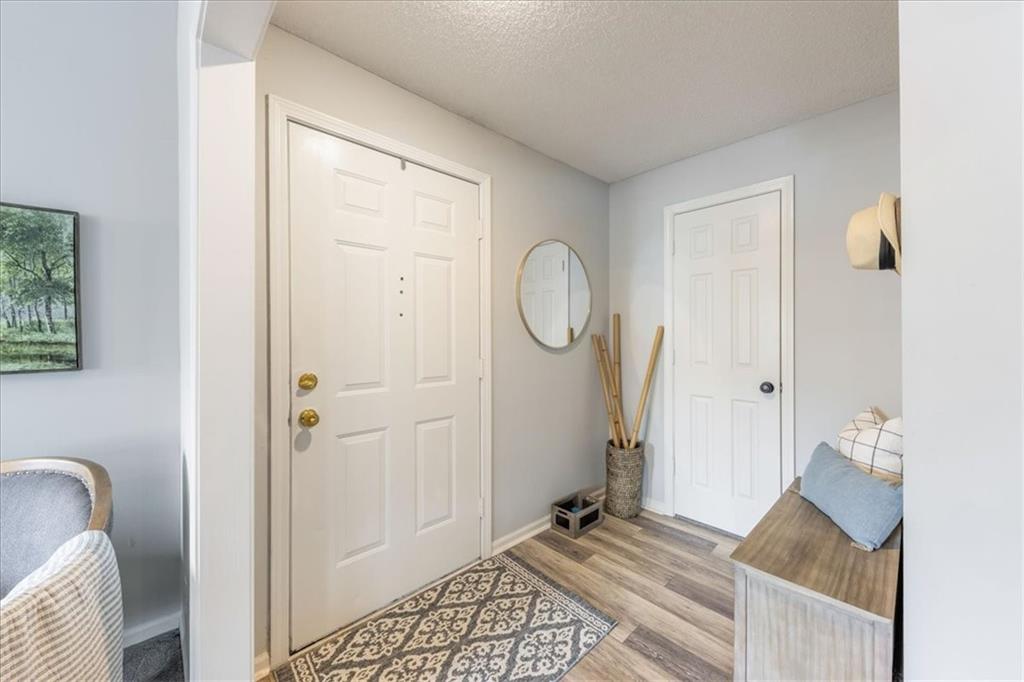 Photo 3 of 4009 S Crysler Avenue #10