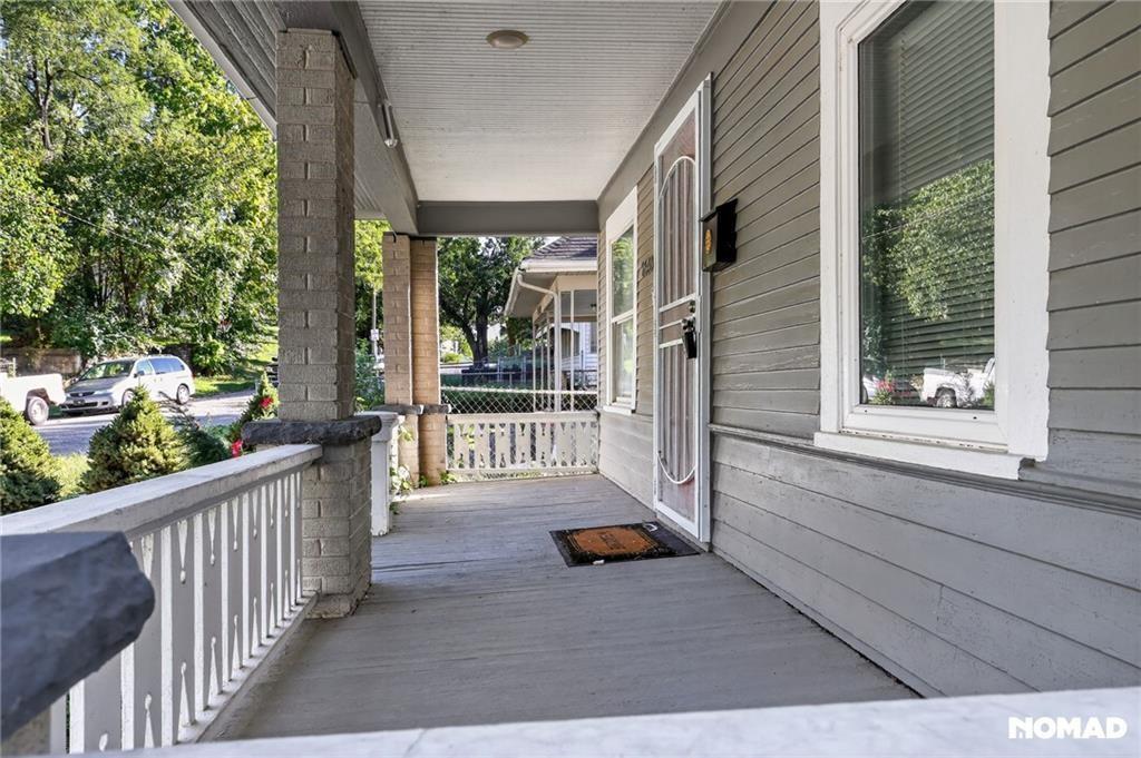 Photo 2 of 2640 N Early Street