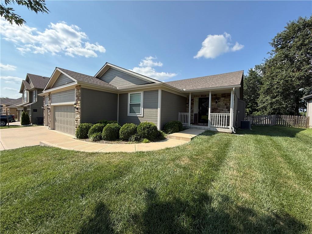 Photo 2 of 3817 SW Briarwood Oaks Drive