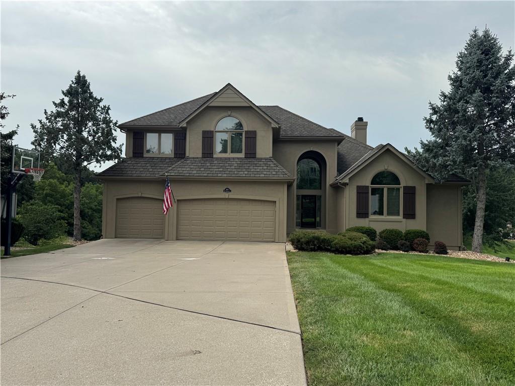 Photo 6 of 609 NE Persimmon Circle