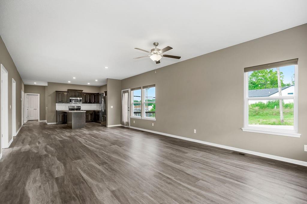 Photo 5 of 1300 Armstrong Avenue