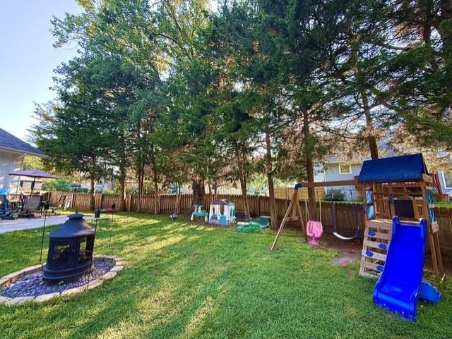 Photo 6 of 2416 W Post Oak Road