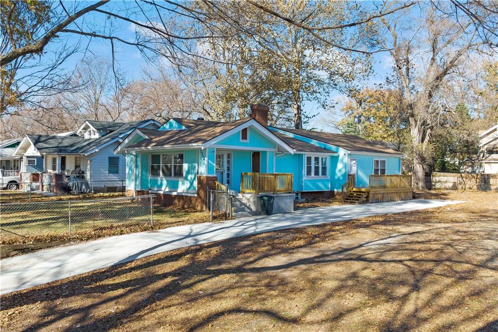 Photo of 2224 E 68th Terrace