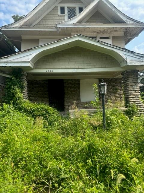 Photo of 2508 E 42nd Street