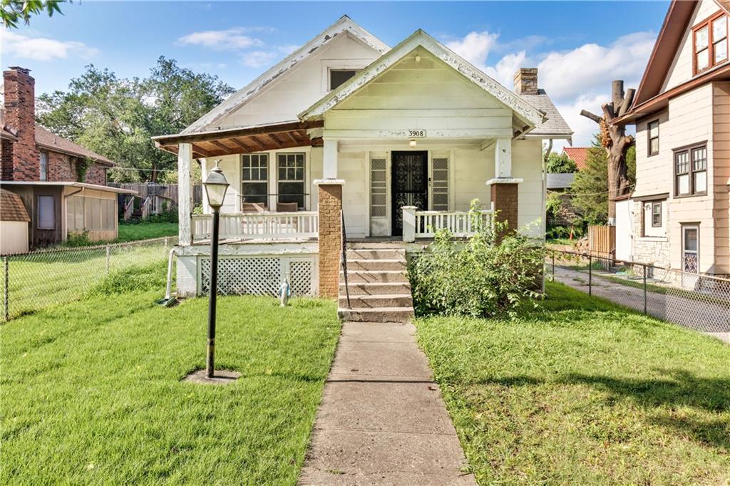 Photo of 3908 Norledge Avenue in Kansas City, MO