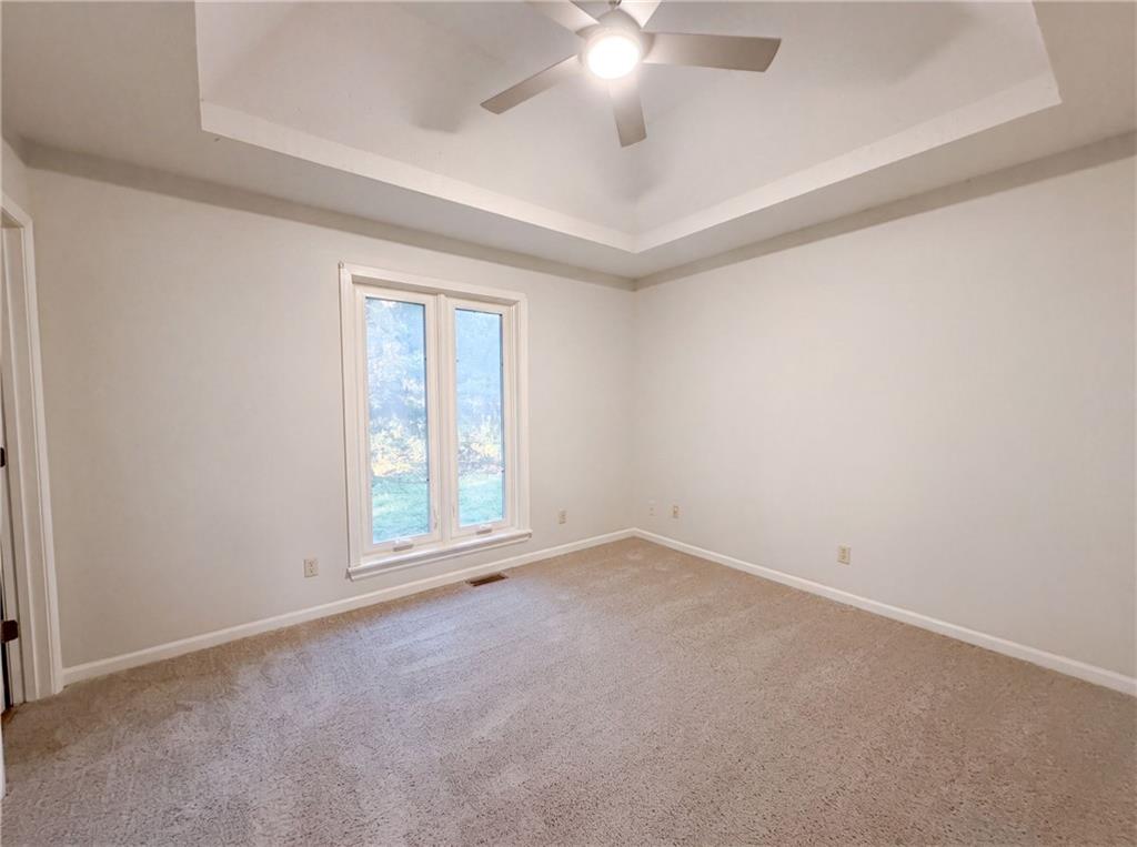 Photo 4 of 7511 Orient Avenue