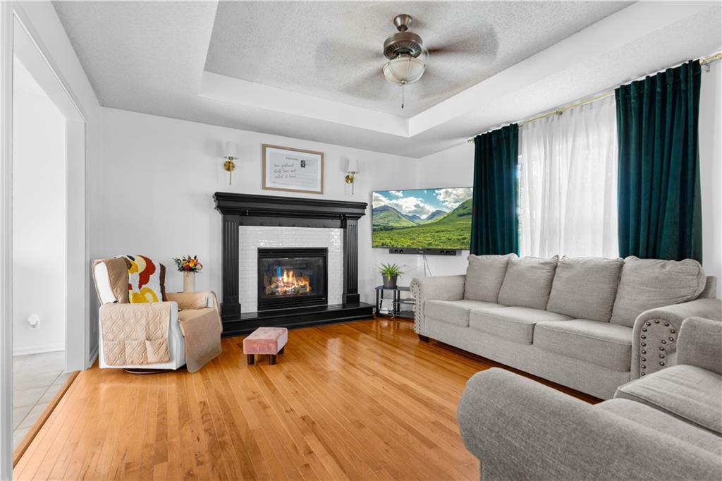 Photo 4 of 1508 NW Nicholas Drive