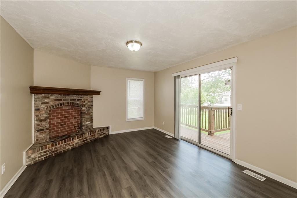 Photo 5 of 4721 E 138th Terrace