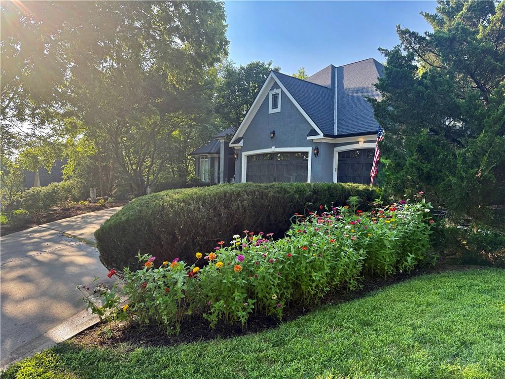 Photo 5 of 13810 Grove Avenue