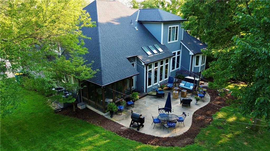 Photo 6 of 13810 Grove Avenue