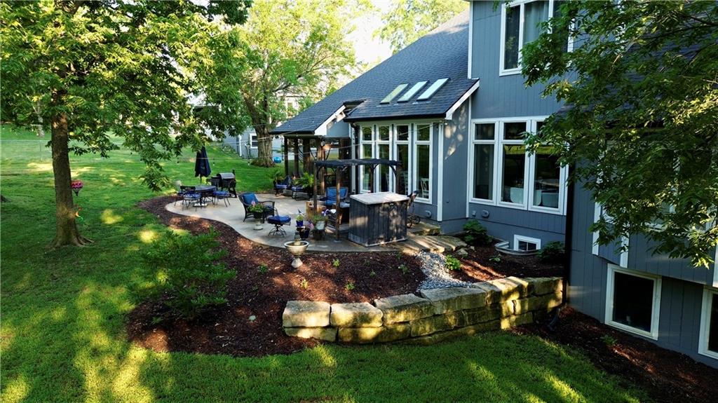 Photo 7 of 13810 Grove Avenue