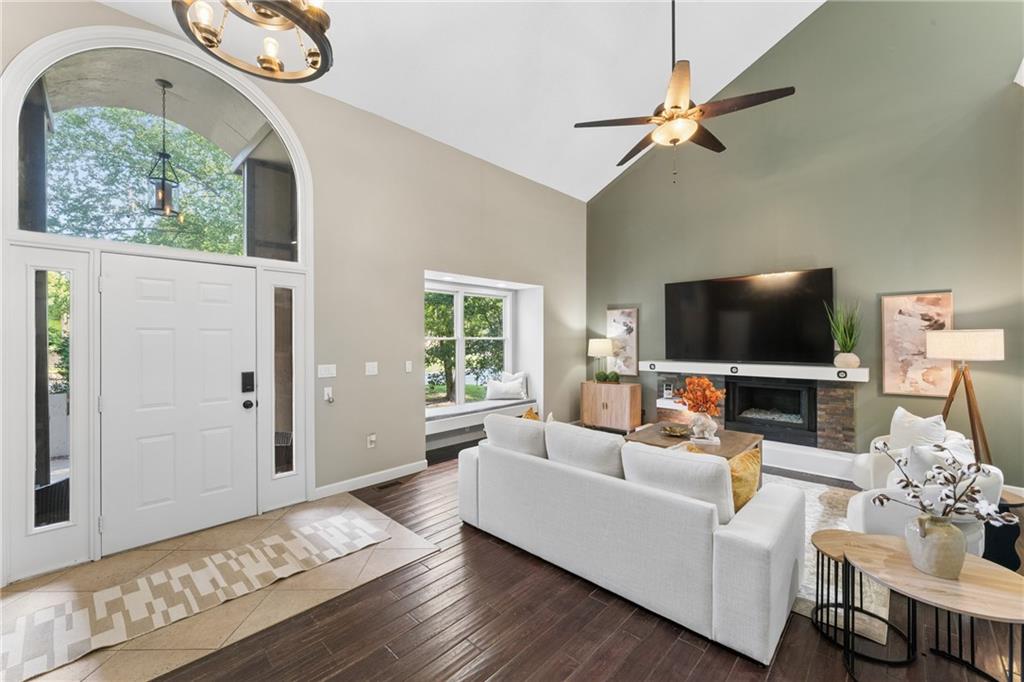 Photo 5 of 11101 NW 55th Street
