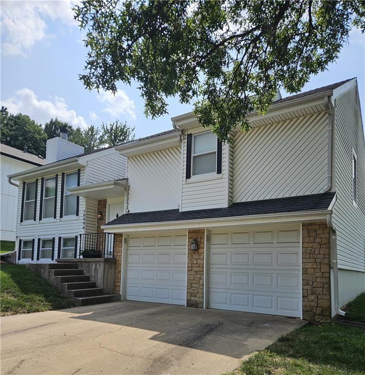 Photo of 10300 Haskins Street in Lenexa, KS