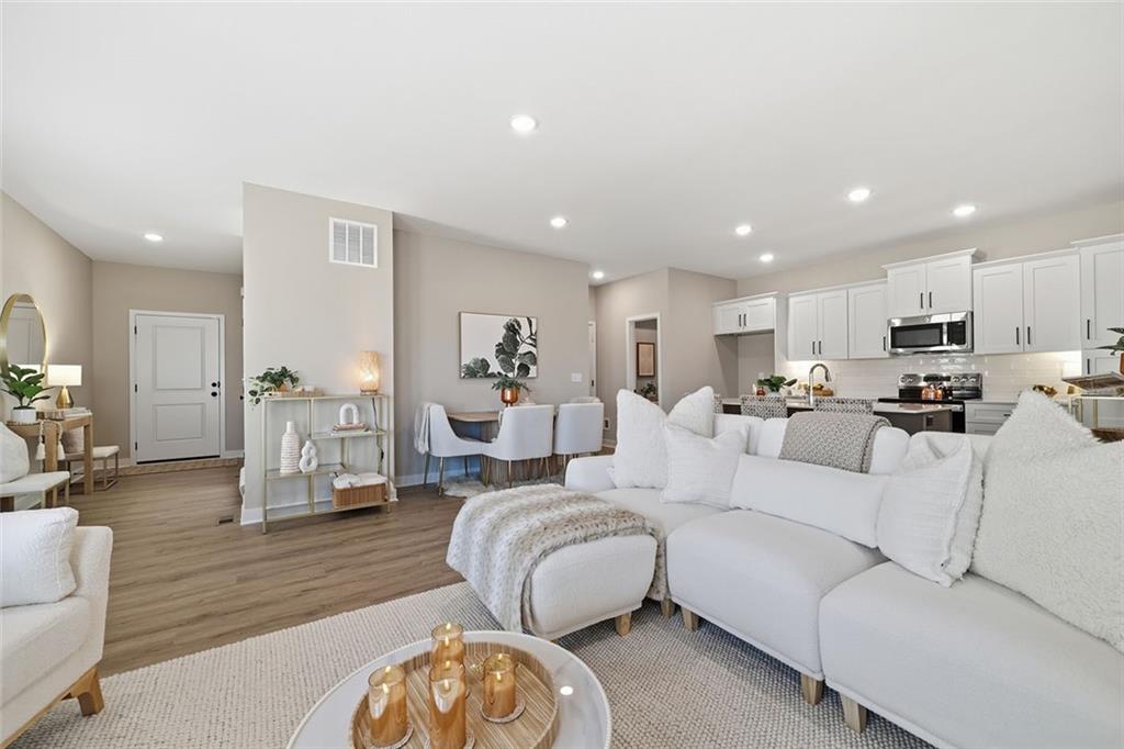 Photo 6 of 4717 Brentwood Avenue