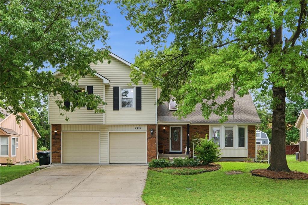 Photo of 1240 E Sleepy Hollow Drive