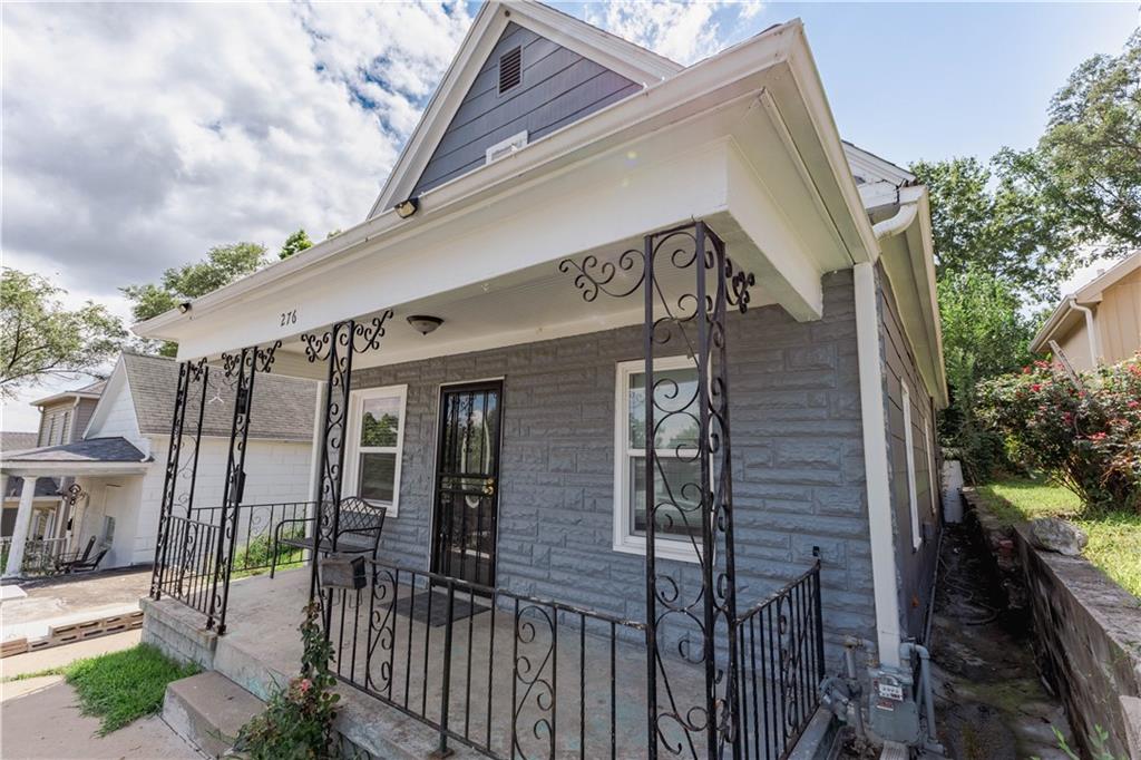 Photo 2 of 276 S Coy Street