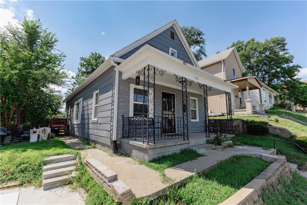 Photo 3 of 276 S Coy Street