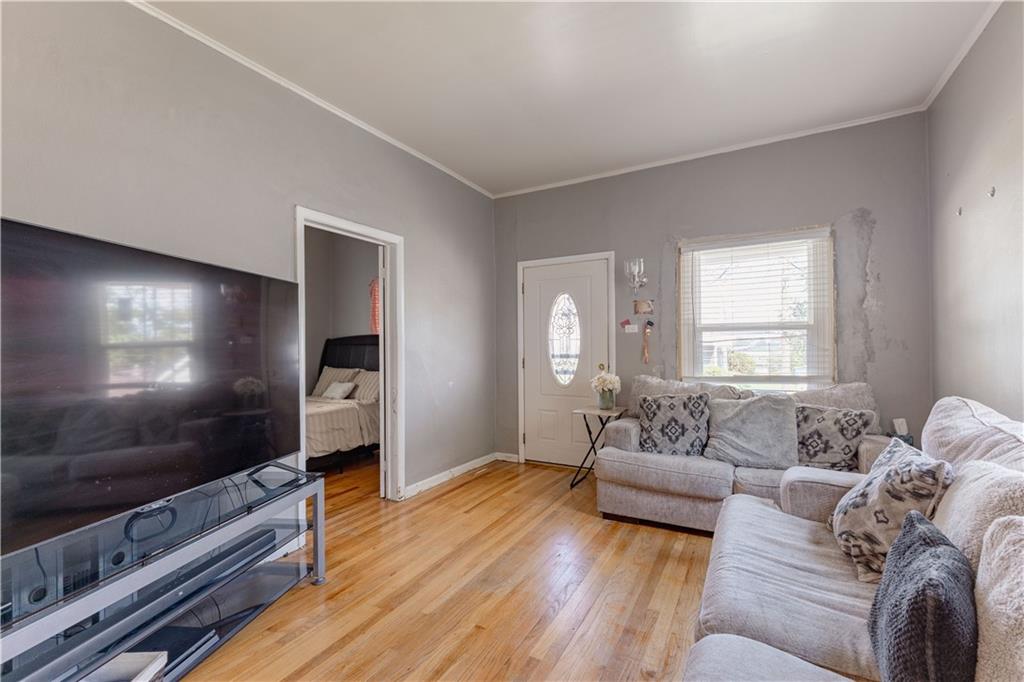 Photo 7 of 276 S Coy Street