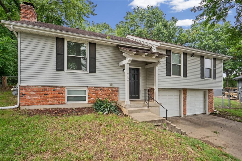 Photo 3 of 10330 Smalley Court