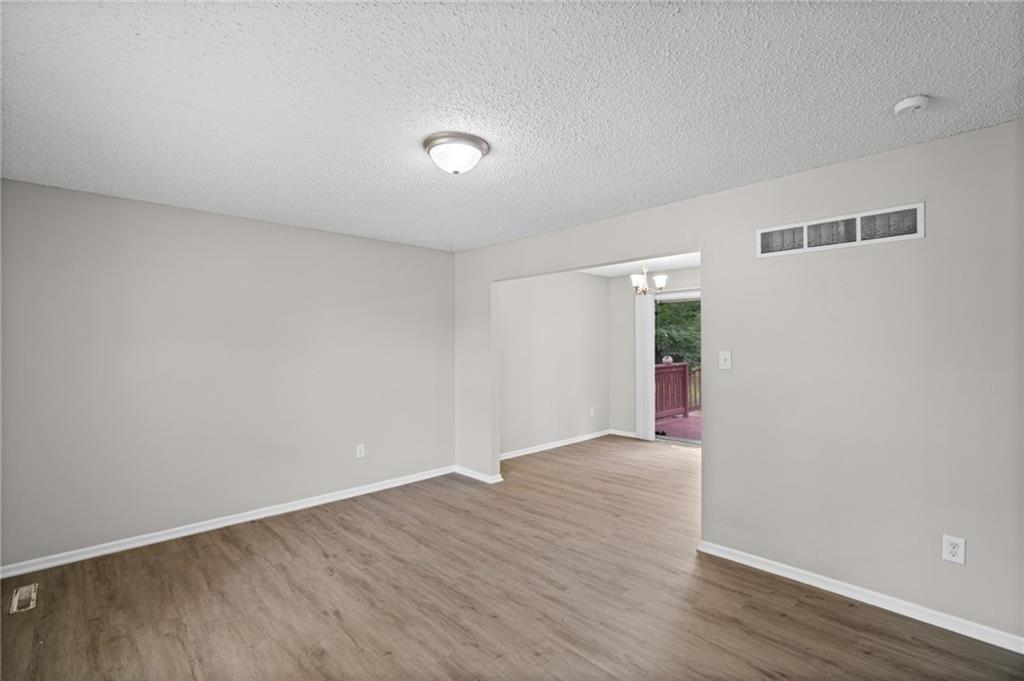 Photo 5 of 10330 Smalley Court