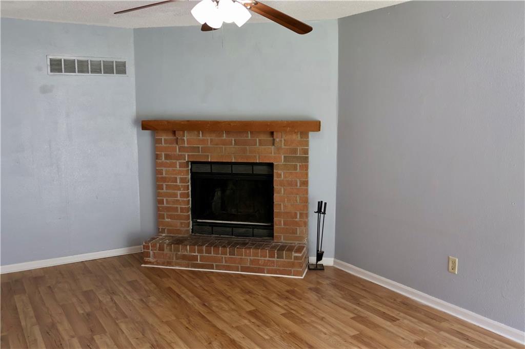 Photo 3 of 700 B Cedar Drive