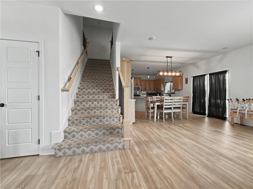 Photo 6 of 416 SW Nelson Drive