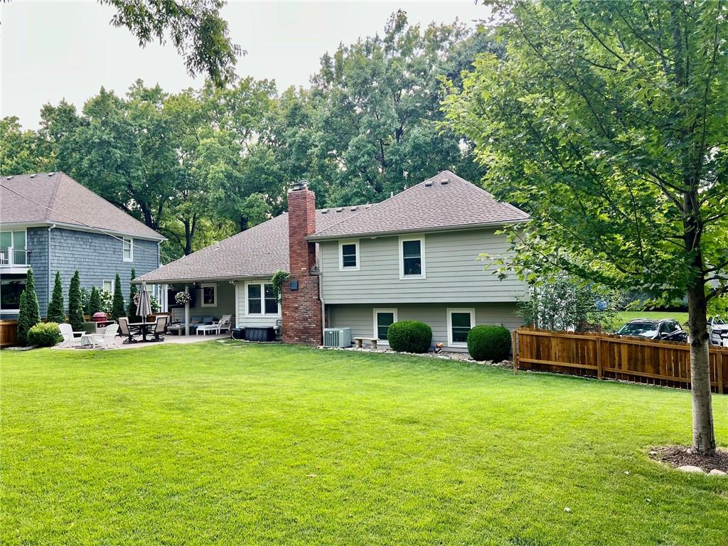 Photo 5 of 12625 Overbrook Road