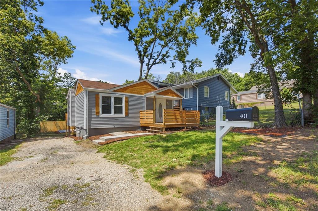 Photo of 4404 Jackson Avenue