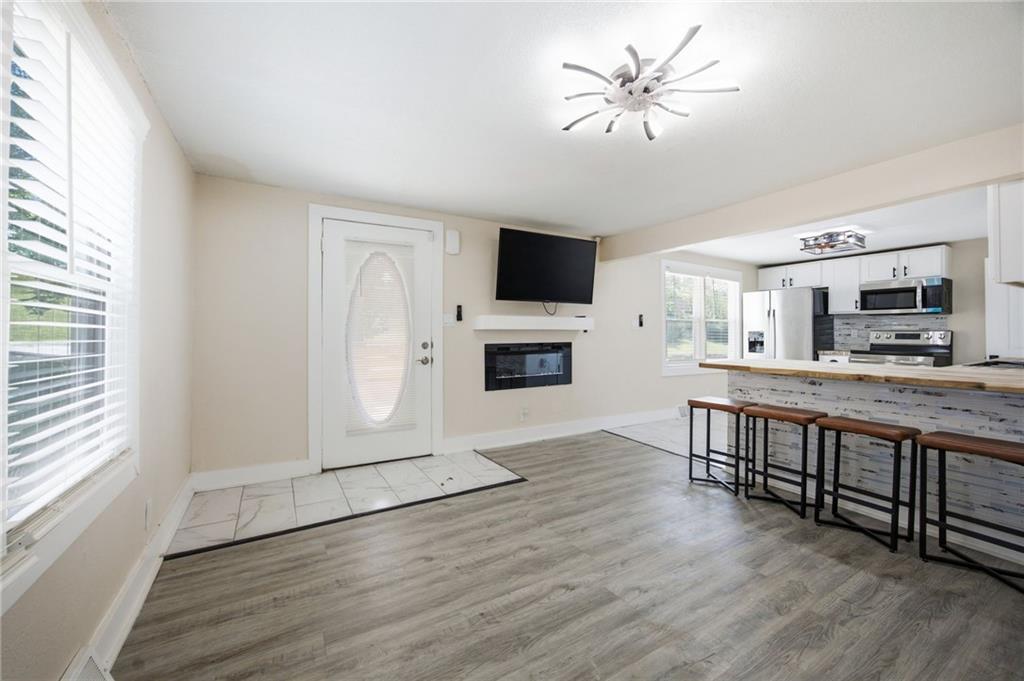Photo 5 of 4404 Jackson Avenue