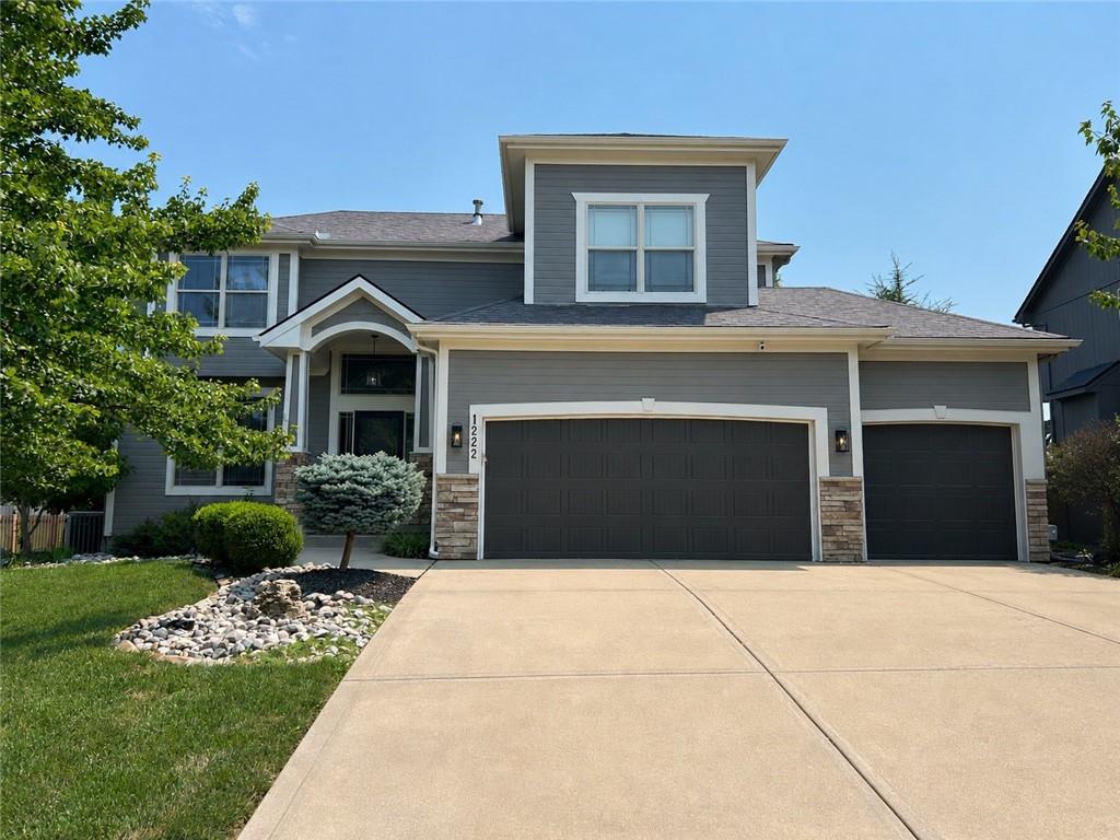 Photo of 1222 Wiltshire Boulevard in Raymore, MO