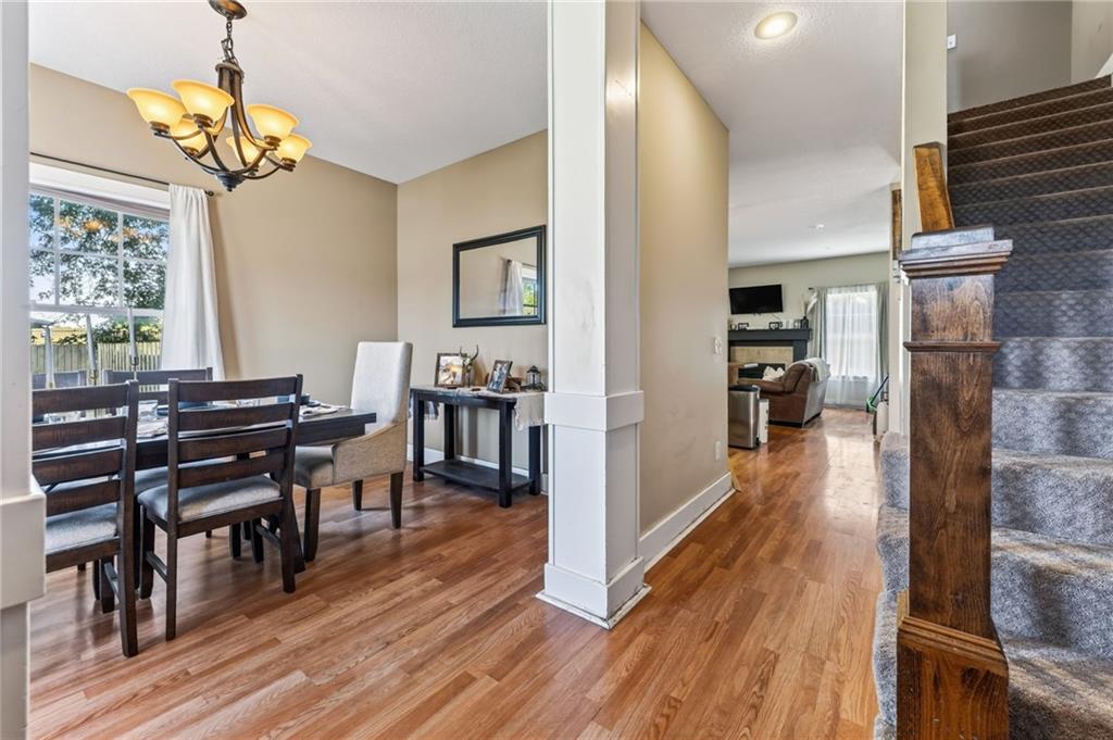 Photo 5 of 2000 Riverstone Drive