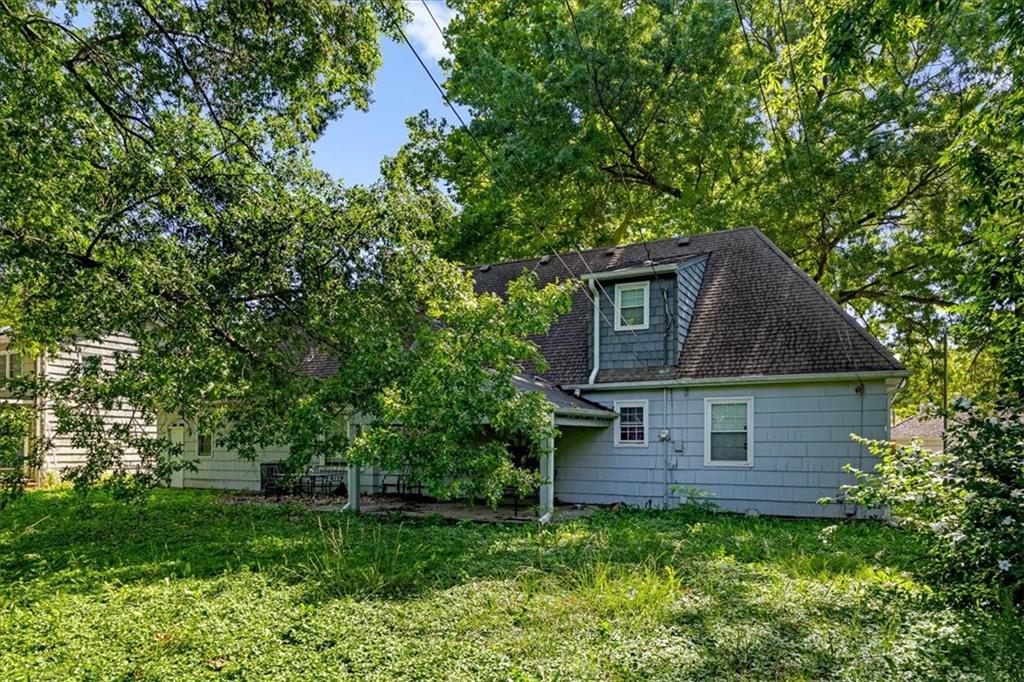 Photo 7 of 5206 Spring Avenue