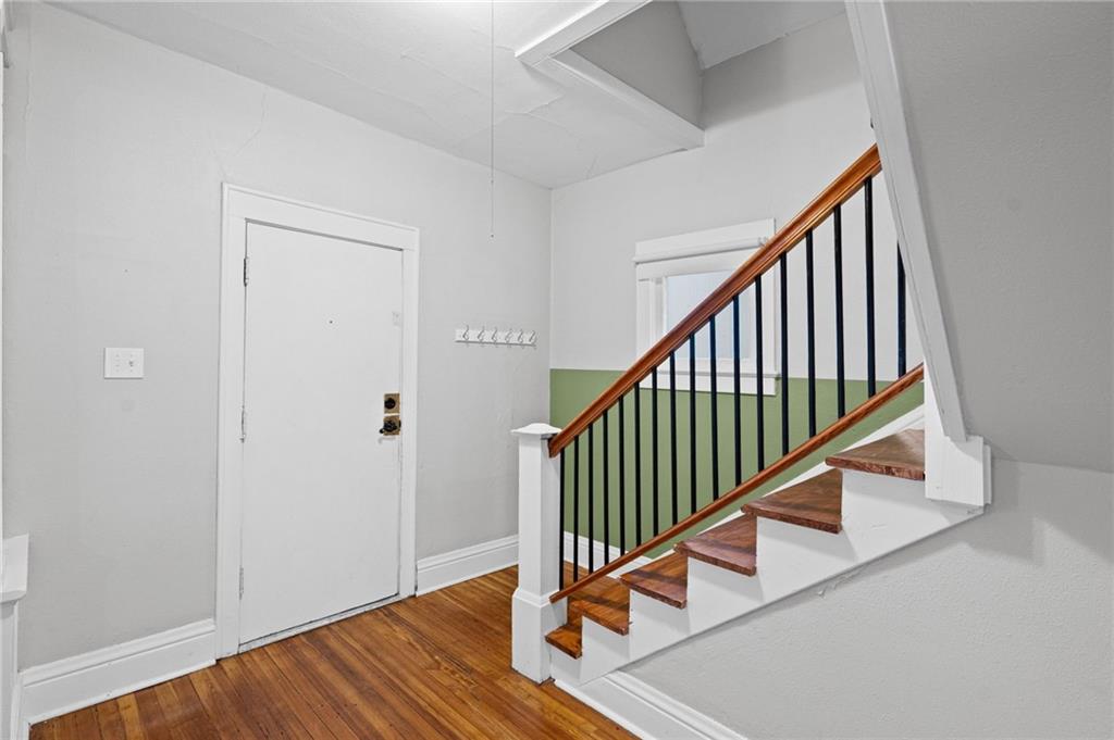 Photo 5 of 4333 Bell Street