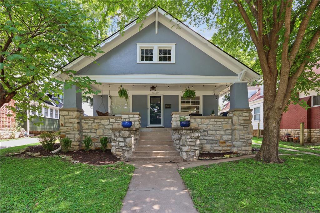 Photo of 5739 Harrison Street