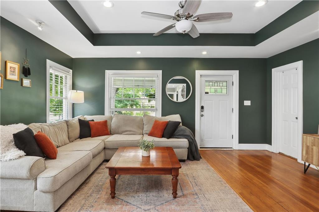 Photo 5 of 5739 Harrison Street