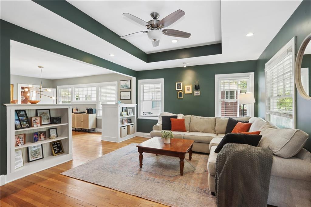 Photo 7 of 5739 Harrison Street