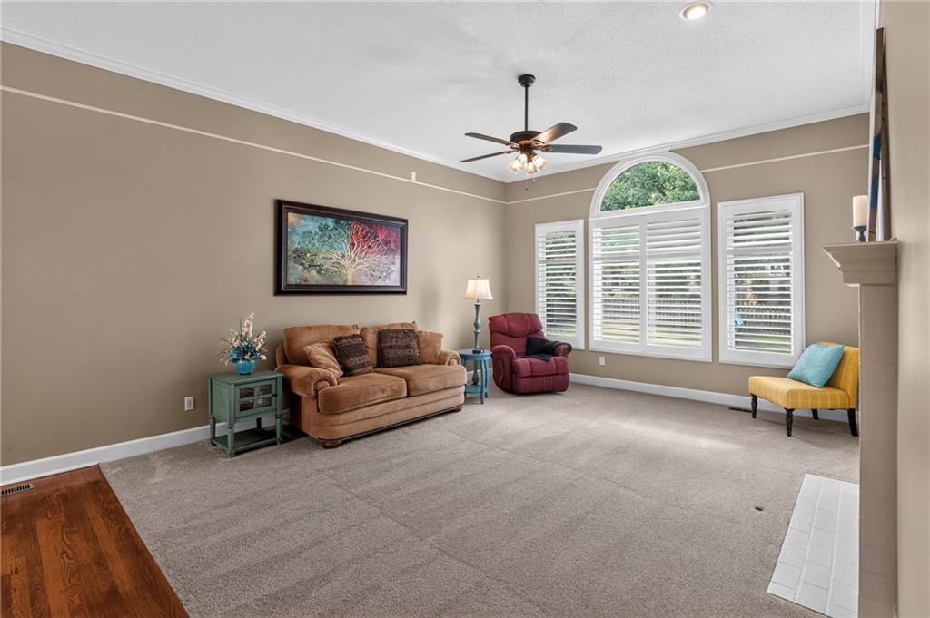 Photo 7 of 14602 S Hagan Street